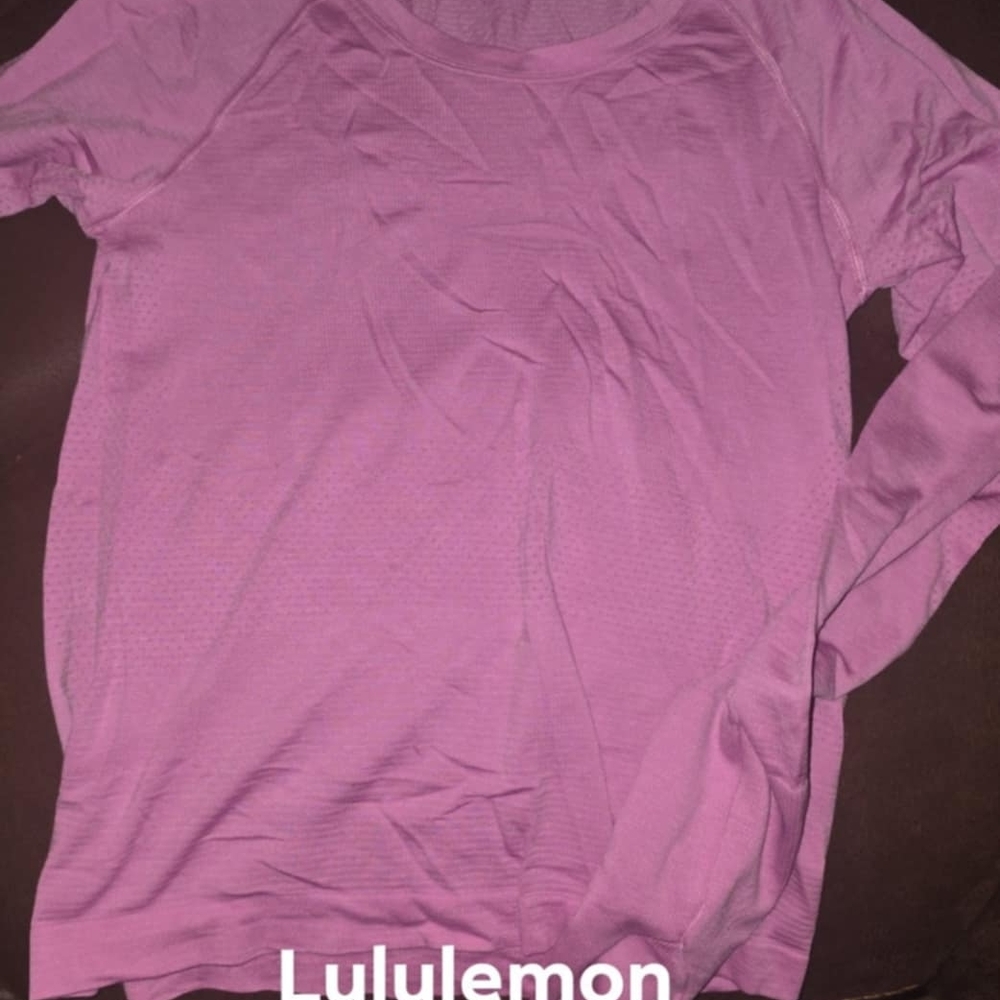 lululemon athletica Women's Long Sleeve Pink Tee